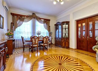 Продажа дома, 292 м2, Краснодар, улица 2-я Линия, улица 2-я Линия