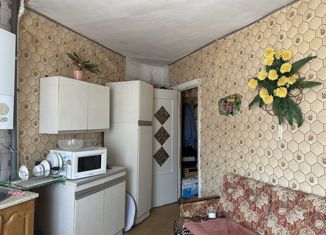 Продажа 3-комнатной квартиры, 65 м2, Ахтубинск, Волгоградская улица, 21а