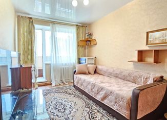 Продаю 2-комнатную квартиру, 51.1 м2, поселок Волчанец, Комсомольская улица, 4