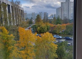 Продам 1-ком. квартиру, 35.8 м2, Санкт-Петербург, Варшавская улица, 124, метро Московская