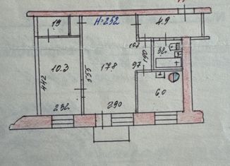 Продаю двухкомнатную квартиру, 44.6 м2, село Ленинское, улица Ленина, 10