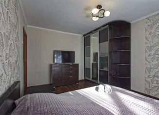 Продаю 2-комнатную квартиру, 42 м2, Москва, улица Пресненский Вал, 8к3, метро Улица 1905 года