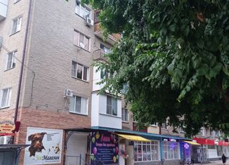 Продажа трехкомнатной квартиры, 60.3 м2, Прохладный, улица Свободы, 94