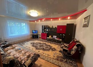 Продается дом, 121.7 м2, посёлок Адамовка, Майская улица