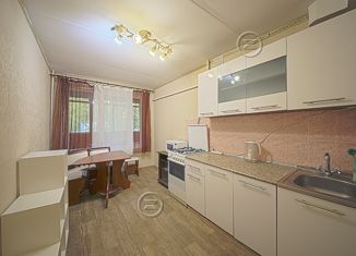 Однокомнатная квартира на продажу, 34.2 м2, Москва, улица Максимова, 16, улица Максимова