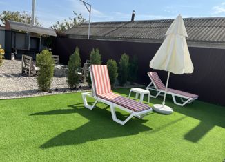 Продаю дом, 57 м2, село Уютное, улица Отар-Мойнак, 62