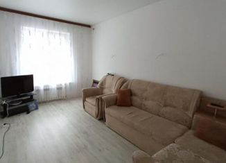 Продаю 2-ком. квартиру, 62 м2, село Нежинка, Александровская улица, 15/1, ЖК Золотой Квартал