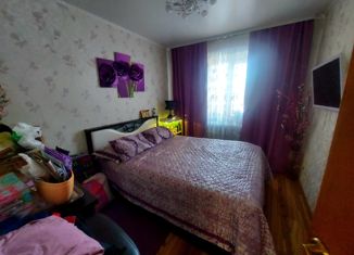 Продаю двухкомнатную квартиру, 56 м2, село Новая Усмань, Центральная улица, 1