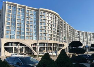 Продаю трехкомнатную квартиру, 115 м2, Нальчик, улица Тлостанова, 32, ЖК Эсфера Сити