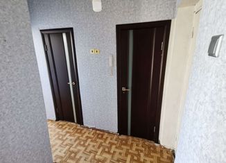 Продается 1-комнатная квартира, 32 м2, Суворов, Садовая улица, 12