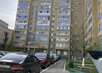 Продажа 1-комнатной квартиры, 37 м2, Татарстан, улица Салиха Батыева, 15