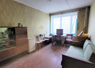 Продаю двухкомнатную квартиру, 42 м2, посёлок Каменный, Берёзовая улица, 1