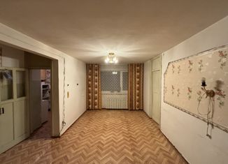 Продается 2-комнатная квартира, 45 м2, Рубцовск, Ленинградская улица, 2А