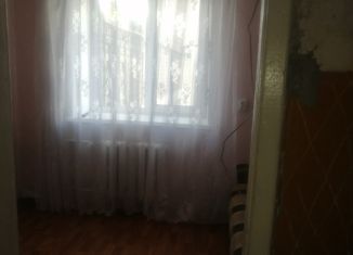 Продаю 1-комнатную квартиру, 14 м2, Новочебоксарск, улица Винокурова, 34