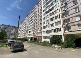 Продается 3-ком. квартира, 66.3 м2, Удмуртия, Красноармейская улица, 88