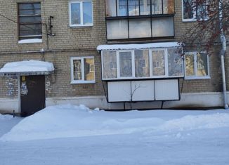Продаю двухкомнатную квартиру, 43 м2, Еманжелинск, улица Энгельса, 9