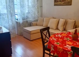 Продаю таунхаус, 75 м2, поселок городского типа Зеленоградский, Шоссейная улица, 1