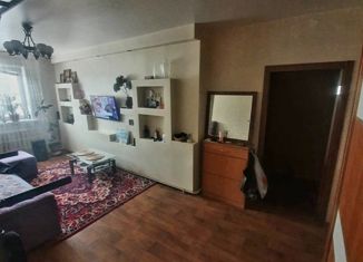 Продается 2-комнатная квартира, 50 м2, Красноярск, улица Позднякова, 20, Центральный район