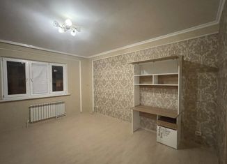 Продажа двухкомнатной квартиры, 72.3 м2, Абинск, Республиканская улица, 52