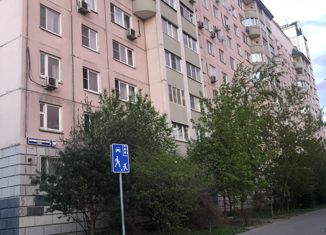 Продаю 3-ком. квартиру, 70 м2, Москва, улица Авиаконструктора Миля, 19, улица Авиаконструктора Миля