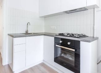 Продам 2-ком. квартиру, 38 м2, Москва, Ракетный бульвар, 9к1, Ракетный бульвар