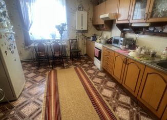 Продажа трехкомнатной квартиры, 64 м2, деревня Серково, проспект Ленина, 6