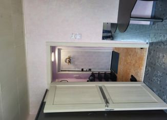 Продам 2-ком. квартиру, 54.4 м2, Дивногорск, Саянская улица, 9