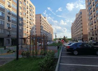 Сдается в аренду трехкомнатная квартира, 52 м2, Краснодар, Прикубанский округ, Скандинавская улица, 1к11