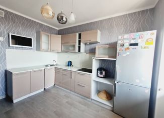 Продаю однокомнатную квартиру, 34 м2, посёлок Мурино, Екатерининская улица, 2