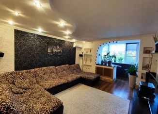 4-ком. квартира на продажу, 78.8 м2, Невинномысск, Революционная улица, 10Б