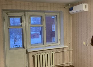 Продажа 2-комнатной квартиры, 42.6 м2, Глазов, улица Короленко, 18