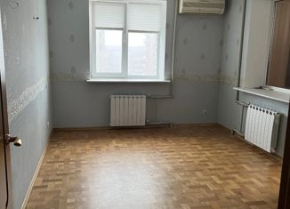 Продаю 3-ком. квартиру, 59.5 м2, Ишим, улица Карла Маркса, 76