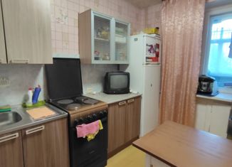 Продам 2-ком. квартиру, 48.5 м2, Нижегородская область, улица Курчатова, 9