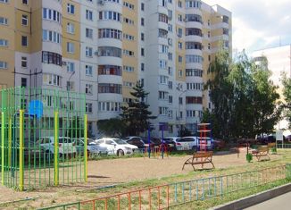 Продам двухкомнатную квартиру, 48 м2, Казань, улица Абсалямова, 16, Ново-Савиновский район