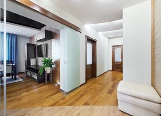 Продам 4-комнатную квартиру, 167.2 м2, Брянск, улица Костычева, 68