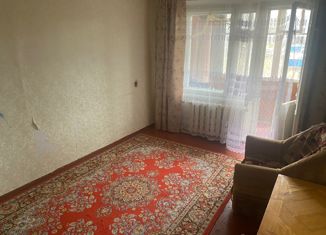 Продаю 4-комнатную квартиру, 77 м2, посёлок Сосновый, микрорайон А, 7