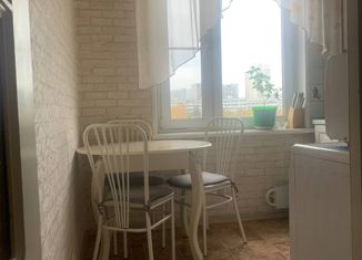 Продается 3-ком. квартира, 60 м2, Москва, Загорьевский проезд, 11, Загорьевский проезд