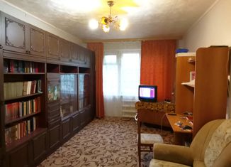 Продам 3-ком. квартиру, 61 м2, Котовск, улица Дружбы, 5