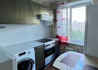 Продажа четырехкомнатной квартиры, 62.9 м2, Москва, улица Исаковского, 16к1, район Строгино