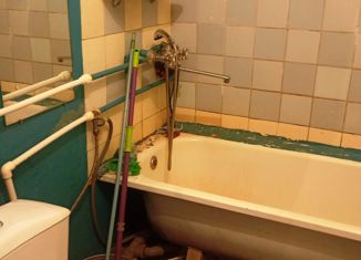 Продаю однокомнатную квартиру, 32 м2, Полевской, улица Карла Маркса, 14