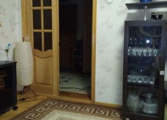 Продается 2-ком. квартира, 51 м2, Апшеронск, Пролетарская улица, 186