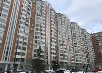 Продаю двухкомнатную квартиру, 60.3 м2, Москва, Митинская улица, 26, метро Митино