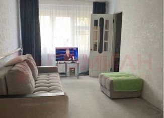 Продается двухкомнатная квартира, 42 м2, поселок Октябрьский, улица Горького, 25