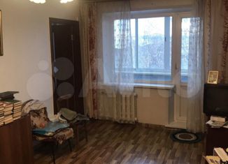 Продам 4-комнатную квартиру, 58.5 м2, посёлок городского типа Берёзовка, улица Дружбы, 1Б