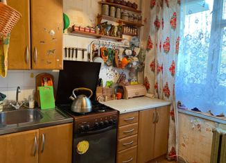 Продаю 2-ком. квартиру, 42.6 м2, Москва, улица Артамонова, 14к2, улица Артамонова