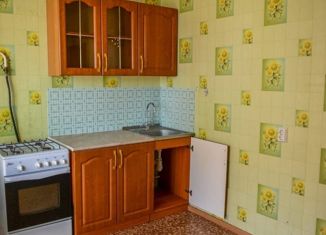 Продается 3-комнатная квартира, 51 м2, Туймазы, улица Мичурина, 7