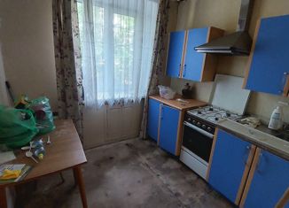 Продаю трехкомнатную квартиру, 55.7 м2, Саратов, Ульяновская улица, 15