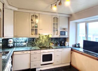 4-ком. квартира на продажу, 101 м2, Петрозаводск, Красная улица, 28, район Центр