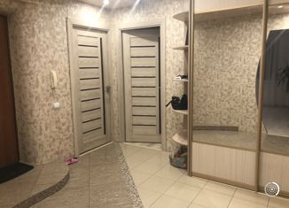 Продаю четырехкомнатную квартиру, 82 м2, рабочий посёлок Ванино, Тихий переулок, 5