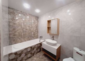 Продам 1-ком. квартиру, 42.6 м2, Брянск, улица имени О.Н. Строкина, 7, ЖК Квартал Авиаторов